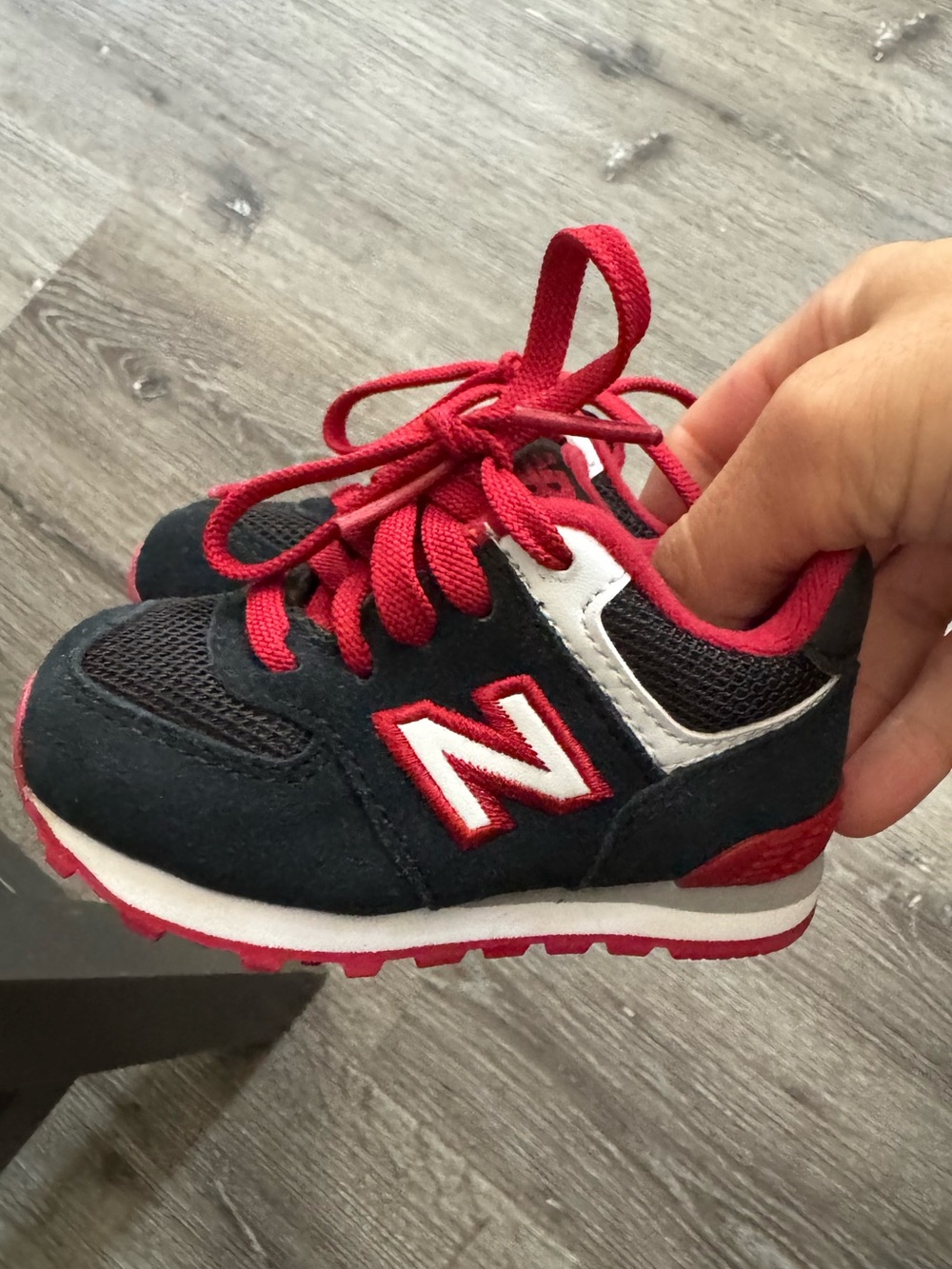New Balance 574 Black and Red Lace-Up Sneaker Infants Size 3